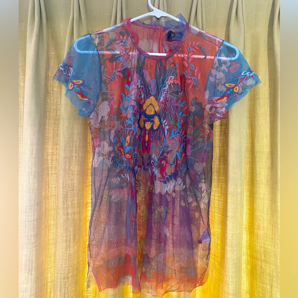 Only worn once, in great condition.